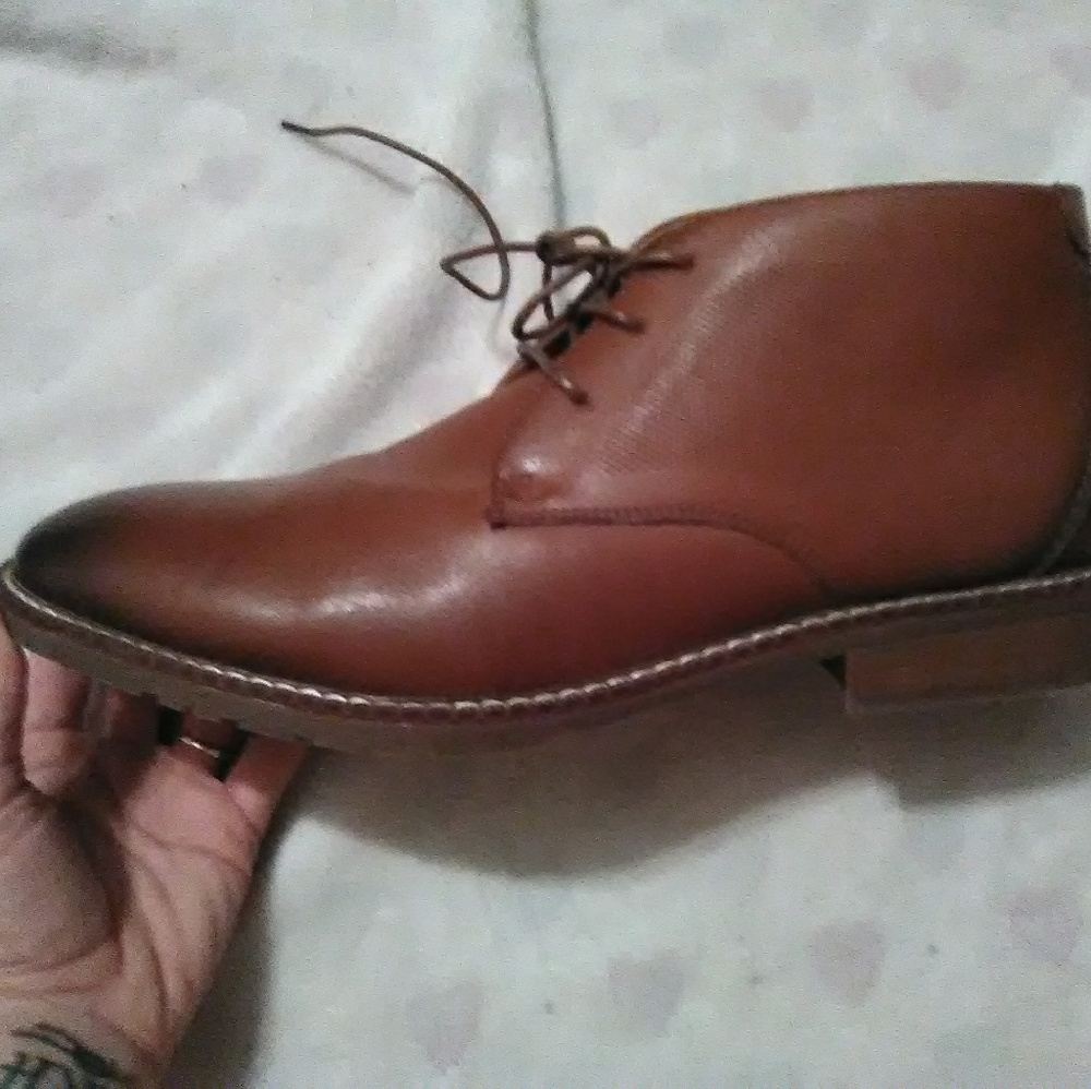 Mens shoes